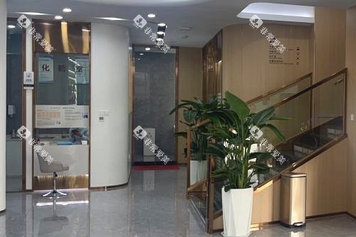 丹阳金铂利口腔环境图