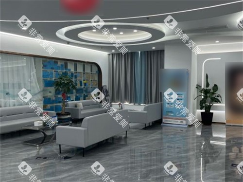 福州维乐口腔(鼓楼五四路院)候诊区