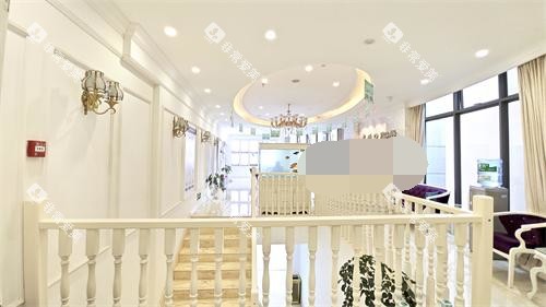 昆明长鹏口腔（凯旋店）二楼环境