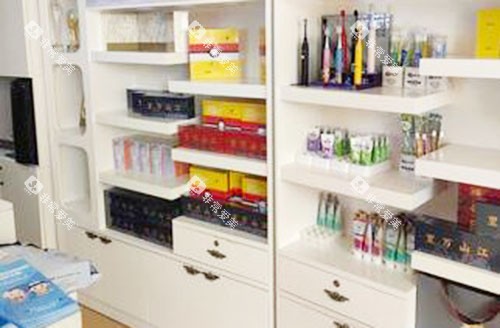 嘉善晶品口腔材料展示柜
