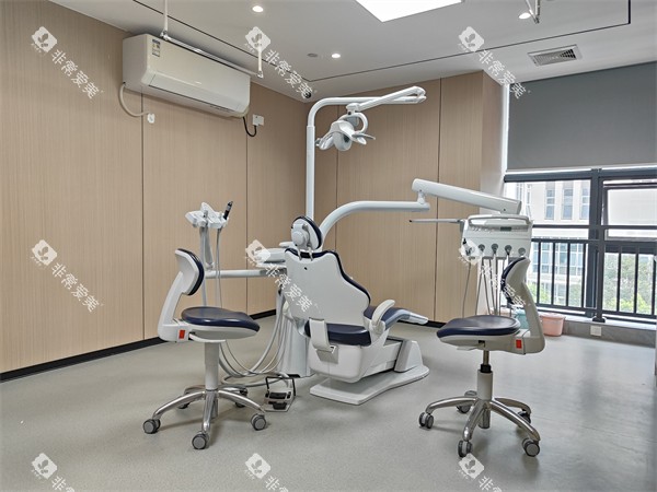 清远口腔医院治疗室