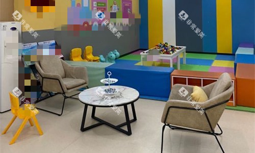 郑州唯美口腔儿童区