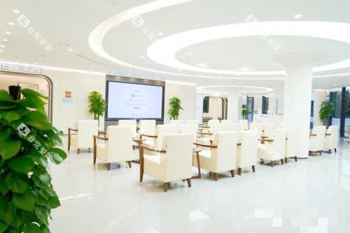 重庆团圆口腔医院等候区 重庆团圆口腔医院等候区