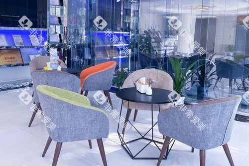 南昌虹桥口腔候诊区 南昌虹桥口腔候诊区