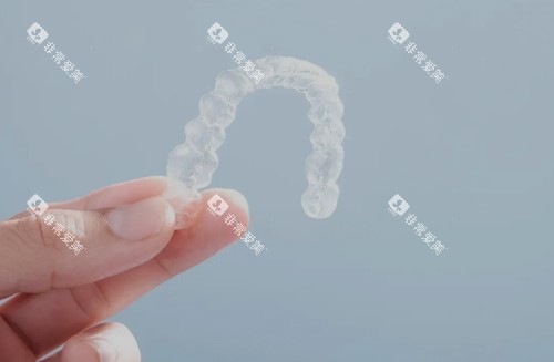 隐形牙套展示 隐形牙套展示