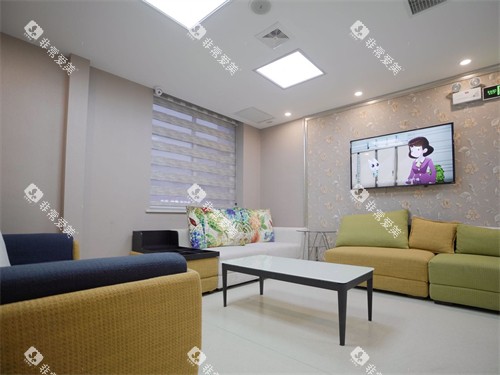 宝鸡小丁口腔休息候诊区 宝鸡小丁口腔休息候诊区