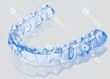 透明矫正牙套