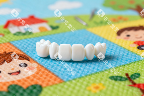 全瓷牙冠模型图