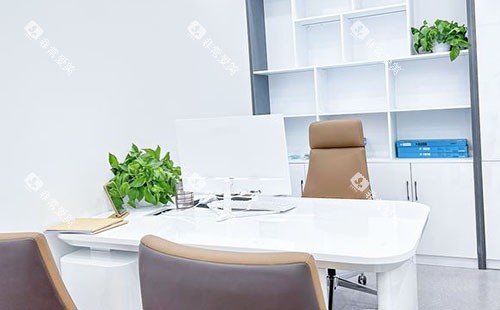 重庆名博士口腔看牙商谈室