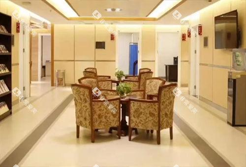 沈阳华领口腔医院休息区域