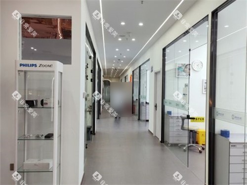 沈阳种多多口腔门诊走廊 沈阳种多多口腔门诊走廊