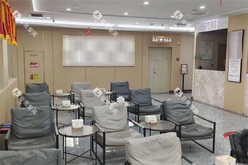 临沂冠军口腔候诊区