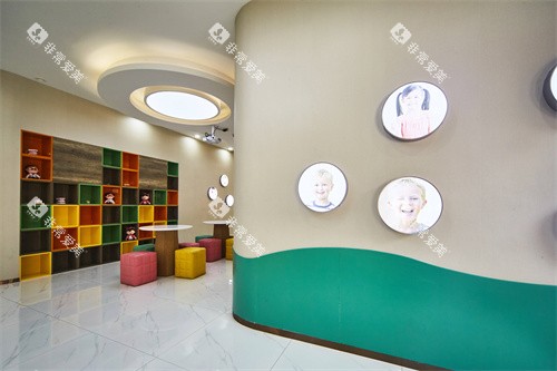 宁波恒美口腔慈城店一楼环境