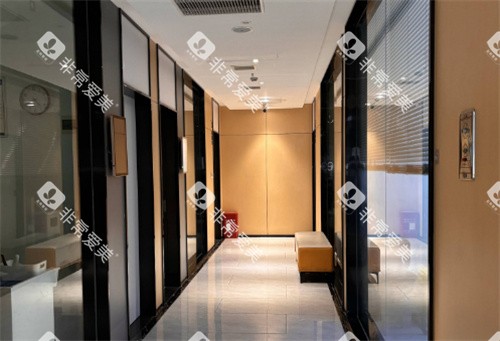 西安中海口腔医院走廊 西安中海口腔医院走廊