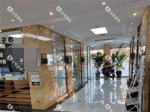 大连洁雅口腔走廊环境图