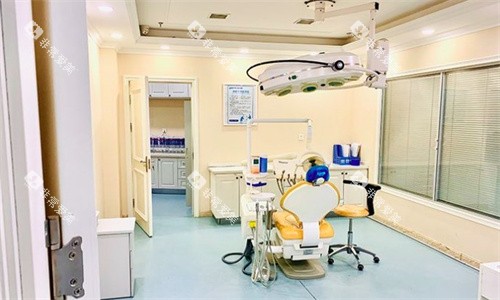 沈阳欢乐口腔医院诊室