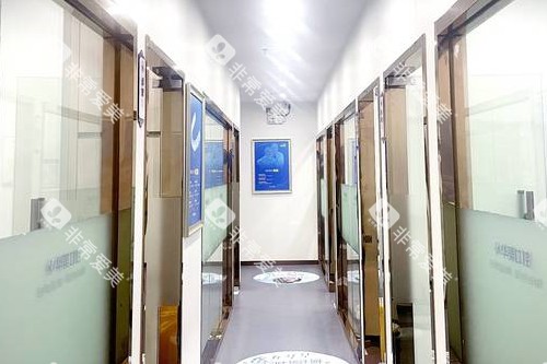 湛江华美口腔走廊图