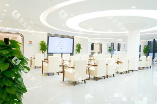 重庆团圆口腔医院等候区