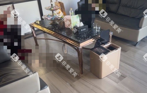 上海铭植口腔等候区零食桌面示意图