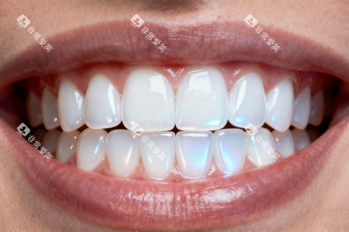 整洁健康牙齿卡通图 整洁健康牙齿卡通图