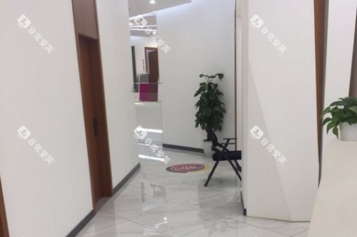 南昌德亚口腔室内一角