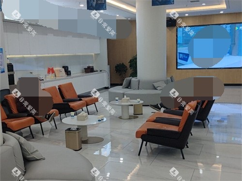 长沙美奥口腔大厅休息区