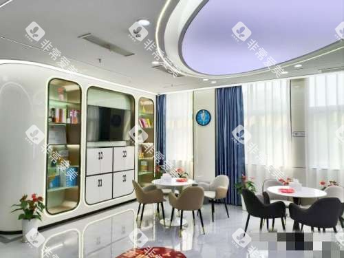 昆山苏迈尔口腔休息区 昆山苏迈尔口腔休息区