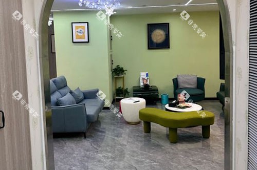 杭州亲橙口腔牙齿治疗等候区 杭州亲橙口腔牙齿治疗等候区
