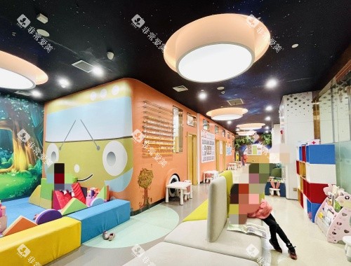 昆明松鼠口腔儿童诊疗中心