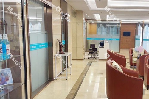 石家庄牙博士口腔医院诊疗区环境