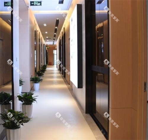 深圳正夫口腔过道区