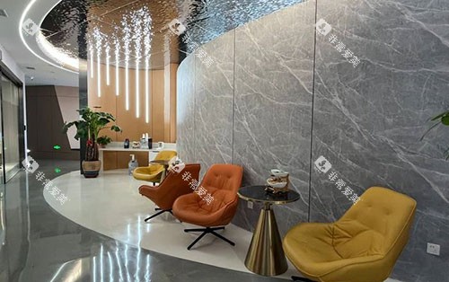 抚顺兰海口腔大厅休息区 抚顺兰海口腔大厅休息区