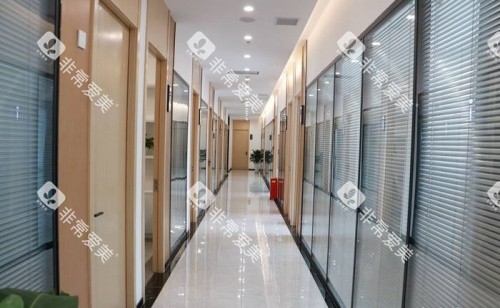 成都贝臣口腔医院走廊示意图 成都贝臣口腔医院走廊示意图