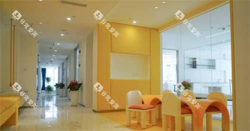 贵阳柏乐口腔休息区