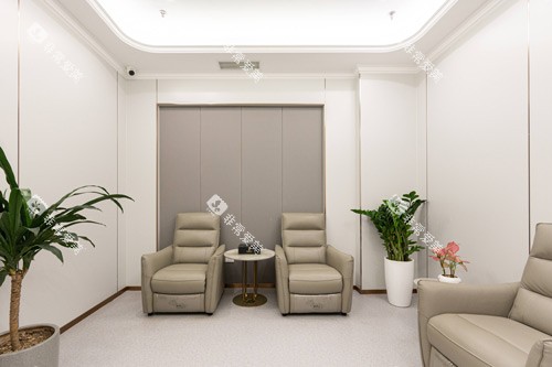 昆明柏德口腔同德院区休息区图