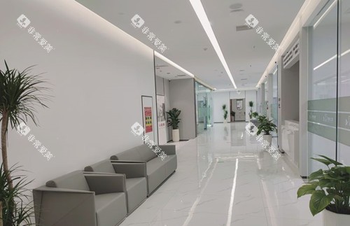 贵阳牙博士口腔内部过道休息等待区环境 贵阳牙博士口腔内部过道休息等待区环境