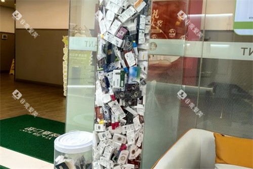 上海翊嘉口腔种植体盒子展示 上海翊嘉口腔种植体盒子展示