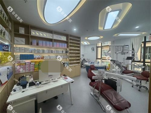 曲靖诺贝尔口腔医院牙齿治疗室环境