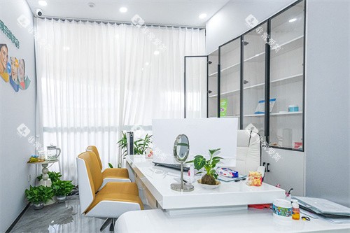 金华莱蒽口腔洽谈室