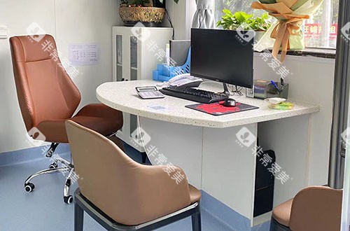 南宁海贝口腔医生办公室 南宁海贝口腔医生办公室