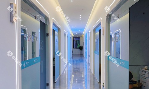 西安美奕口腔走廊环境 西安美奕口腔走廊环境