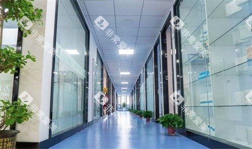 马鞍山万诺口腔医院走廊 马鞍山万诺口腔医院走廊