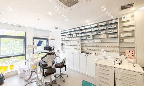 西安美恒口腔曲江店诊室环境 西安美恒口腔曲江店诊室环境