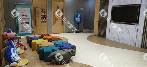 昆明美奥口腔等待区环境 昆明美奥口腔等待区环境