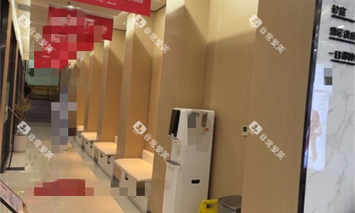 郑州唯美口腔走廊图