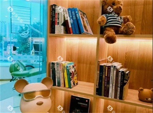 武胜麦芽熊口腔内景