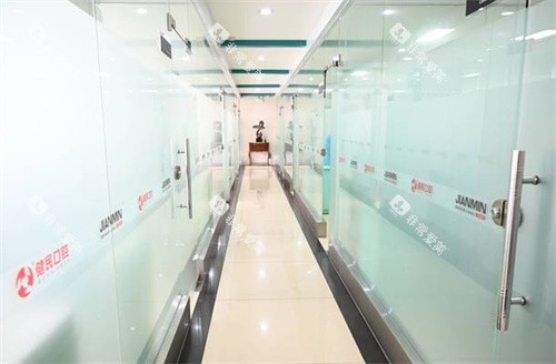 东莞健民口腔走廊 东莞健民口腔走廊