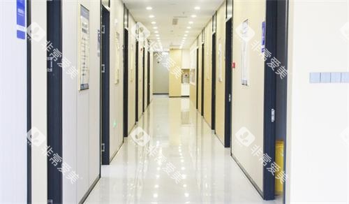 泰州中诺口腔走廊