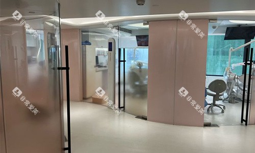 北京整齐娃娃口腔大厅环境