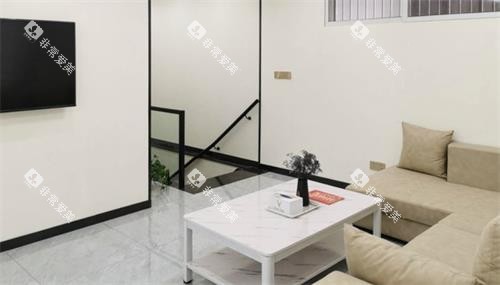 兴化一诺口腔等候区